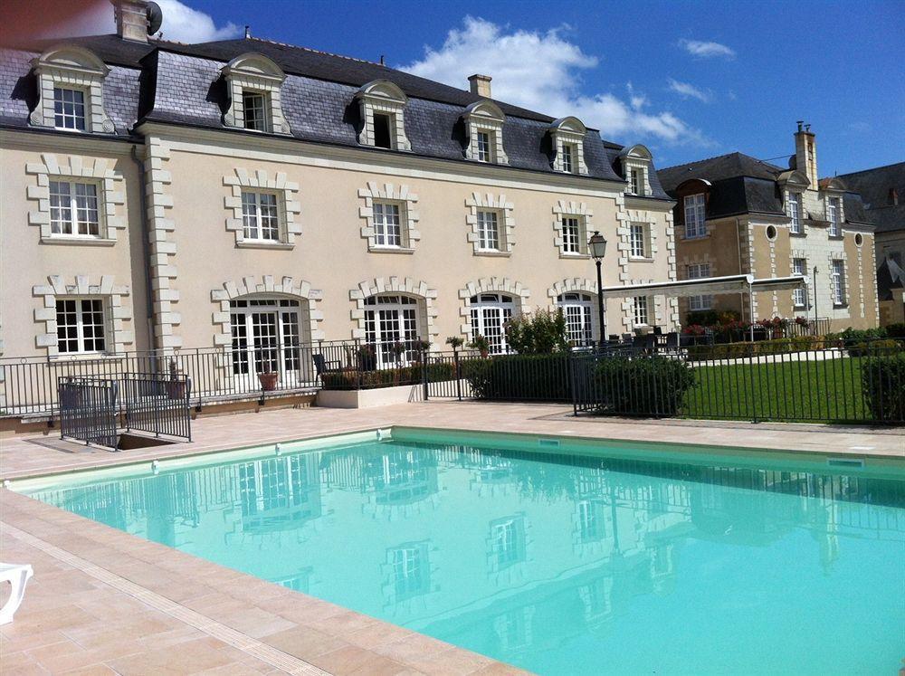 Hotel Spa Le Relais Du Bellay モントルイユ・ベレ エクステリア 写真